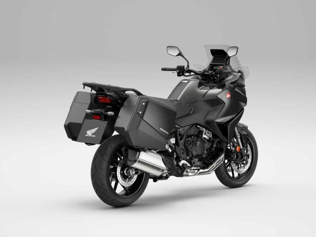 23YM HONDA NT1100 23YM HONDA NT1100