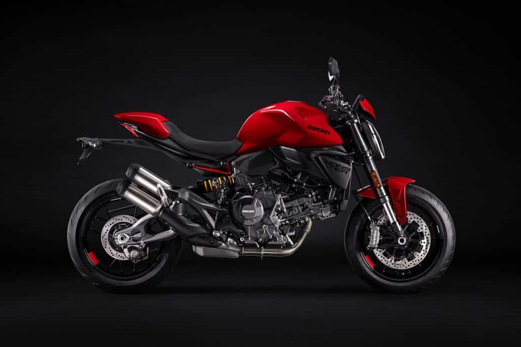 2026-Ducati-Monster-V2-Red-Studio-side-right 2026-Ducati-Monster-V2-Red-Studio-side-right