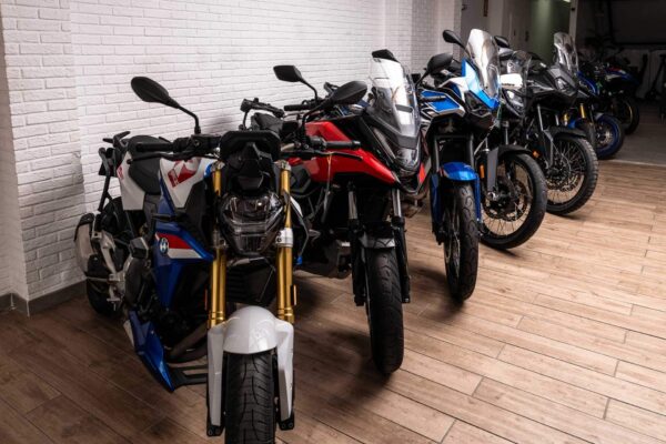 Canary-ride-Tenerife-office-workshop-3