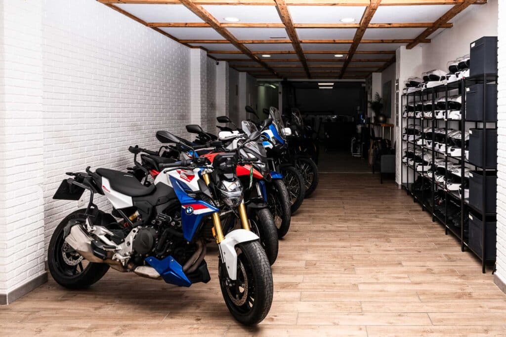Canary-ride-Tenerife-office-workshop-5 svg+xml;charset=utf