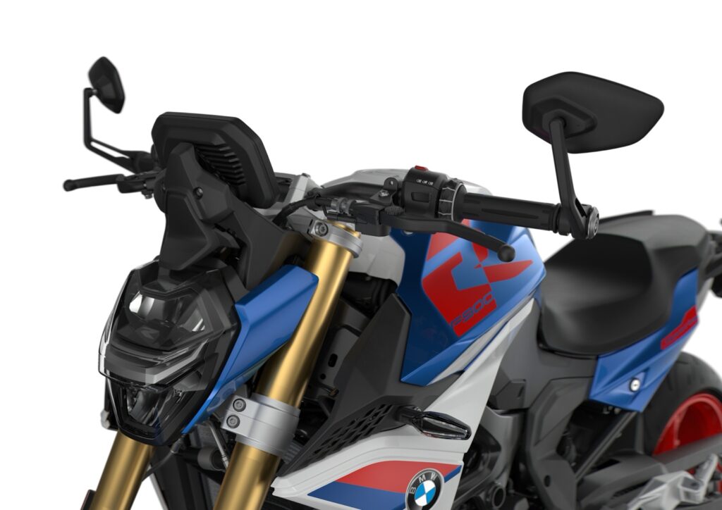 bmw-f900r-12 bmw-f900r-12