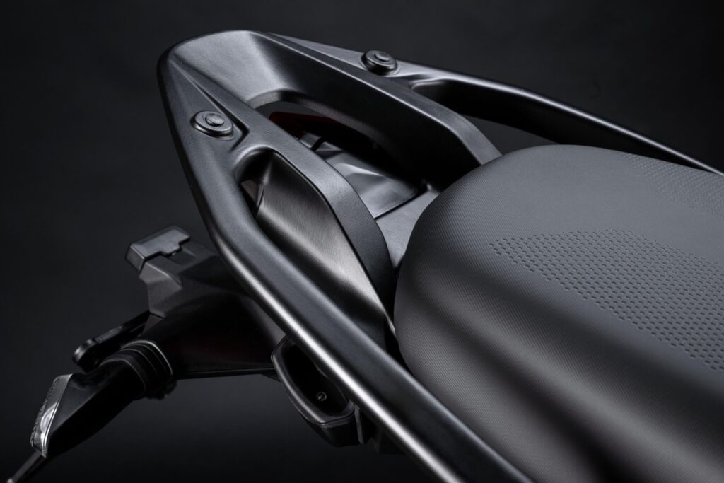 ducati-multistrada-v2-63 ducati-multistrada-v2-63