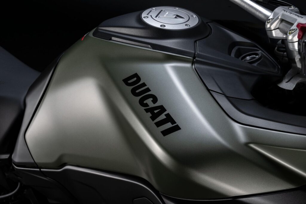 ducati-multistrada-v2-83 ducati-multistrada-v2-83