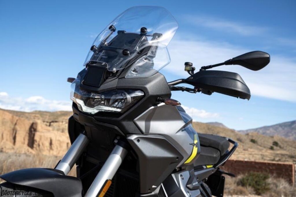 moto-guzzi-stelvio-25 moto-guzzi-stelvio-25