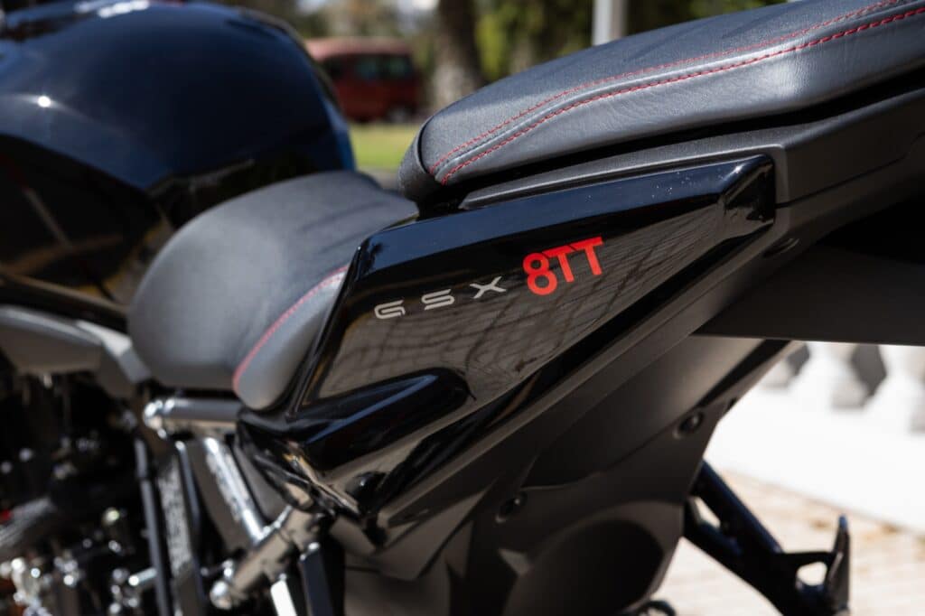 suzuki-gsx8tt-20 suzuki-gsx8tt-20