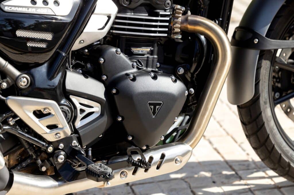 triumph-scrambler-400x-63 triumph-scrambler-400x-63