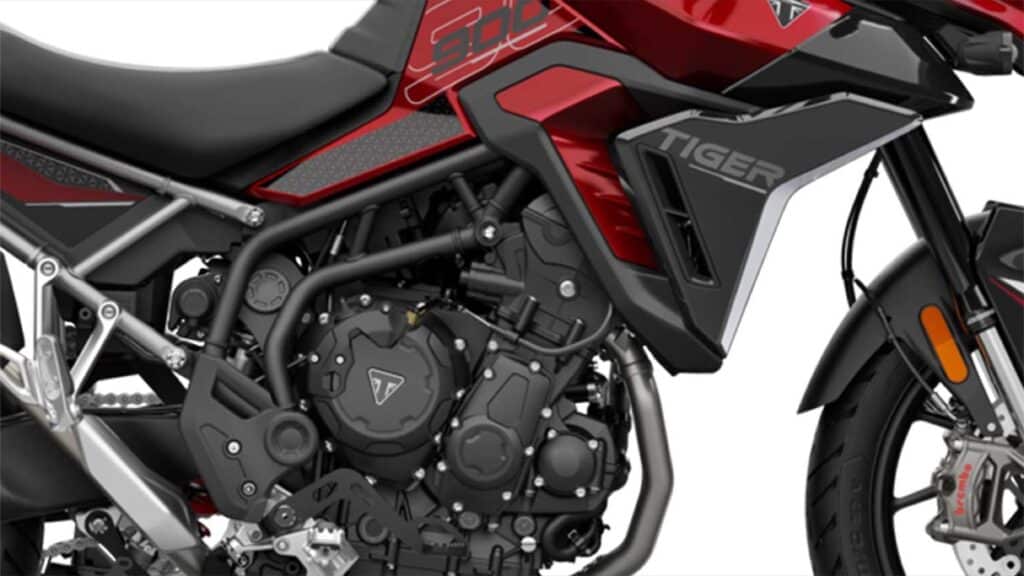 triumph-tiger-900-gt-pro-41-detail-engine triumph-tiger-900-gt-pro-41-detail-engine