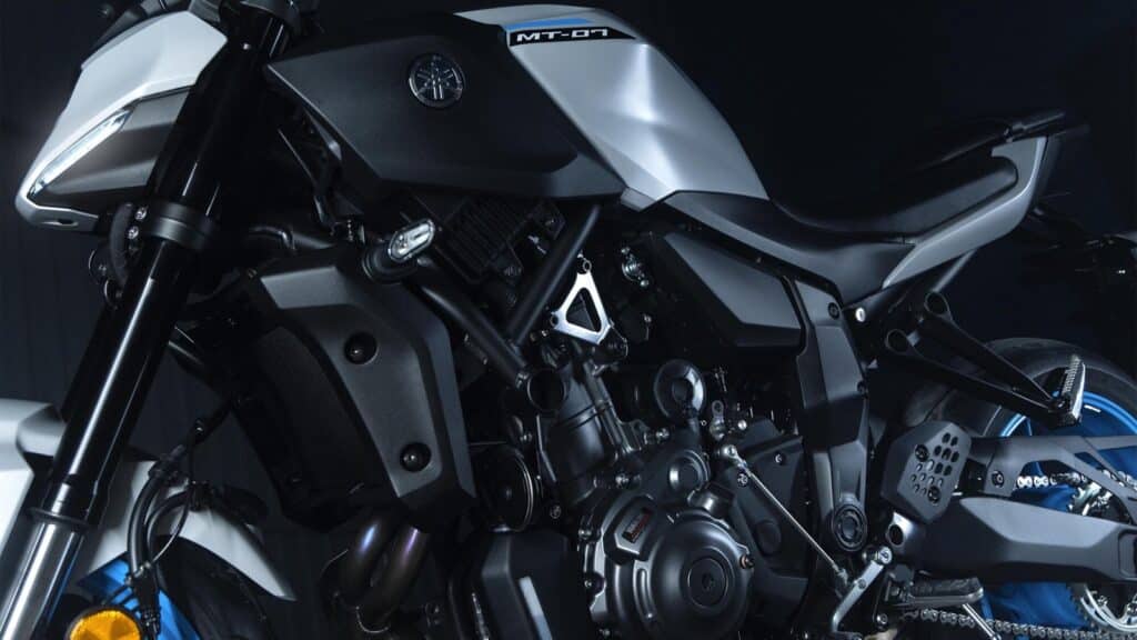 yamaha-mt-07-34 yamaha-mt-07-34