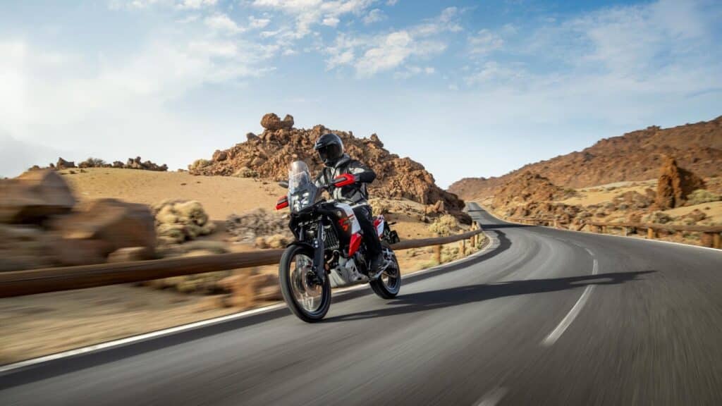 yamaha-tenere-world-raid-24 yamaha-tenere-world-raid-24