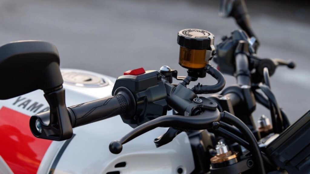 yamaha-xsr900-28 yamaha-xsr900-28