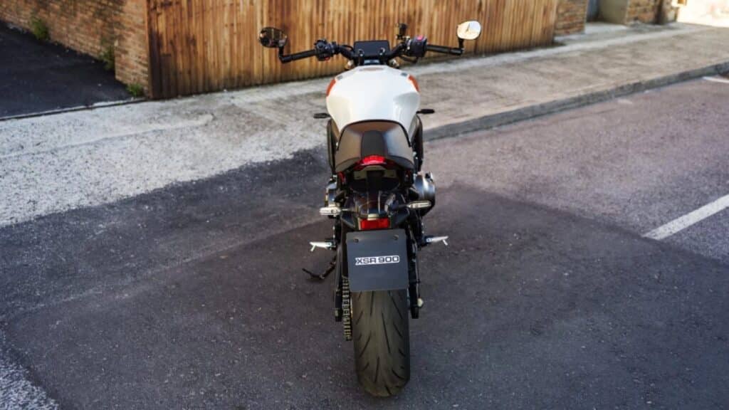 yamaha-xsr900-38 yamaha-xsr900-38