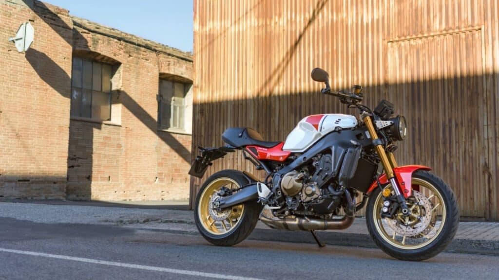yamaha-xsr900-40 yamaha-xsr900-40